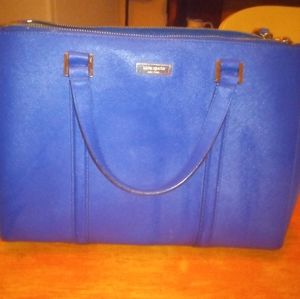 Kate Spade New York hand bag.